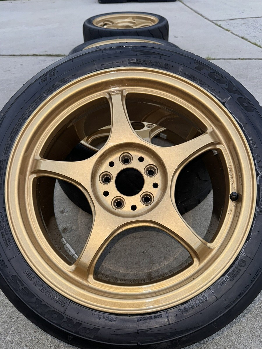 235/40/zr17 - 17' In RIMS Gold - Subaru- MINT - TIRES: Toyo