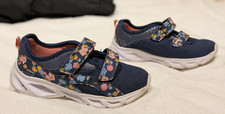 Zapatillas Carter's 11 Meses Azul y Plateado con Flores e Intermitentes Led. EXCELENTE