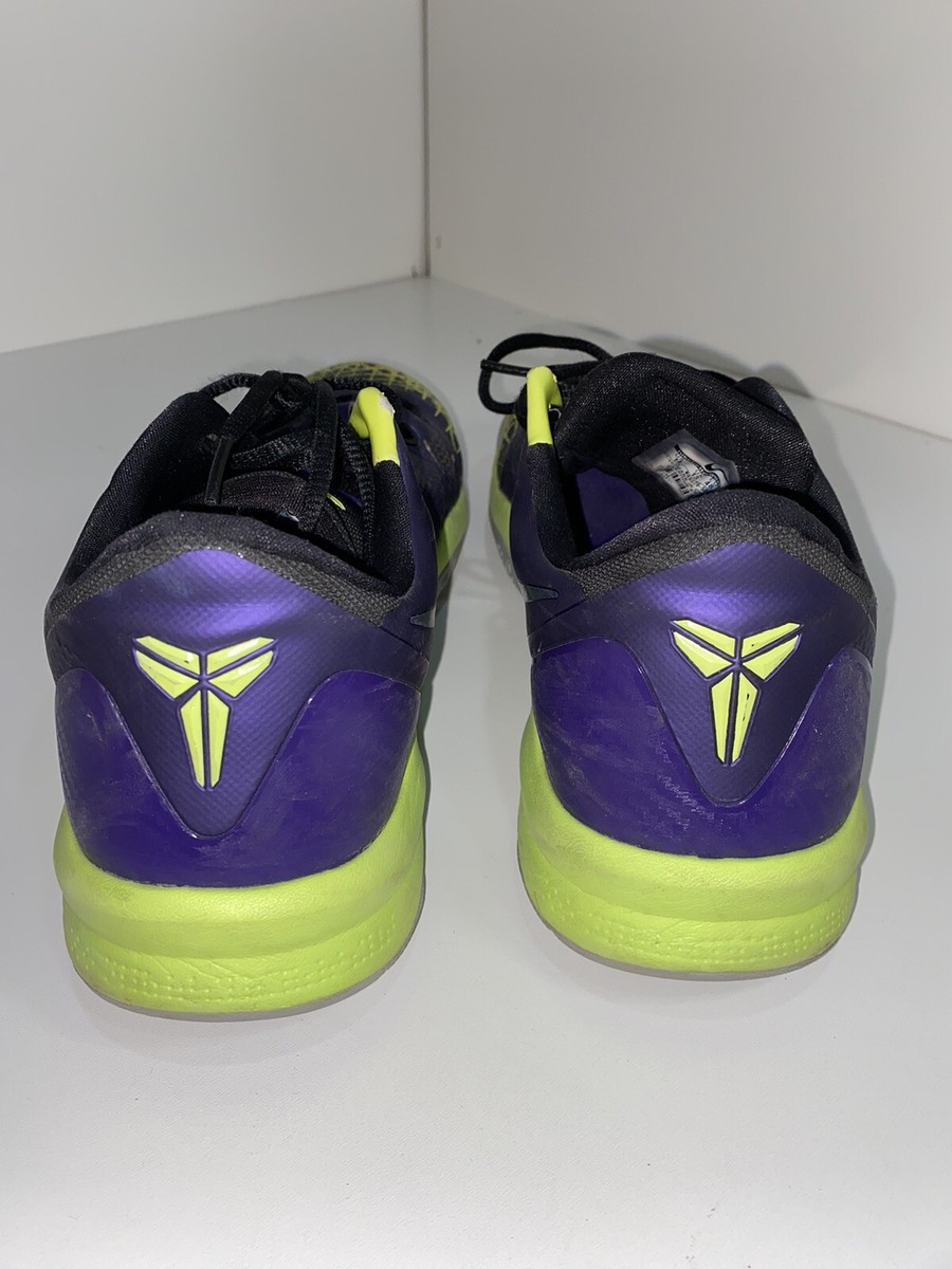 KOBE VENOMENON 4 “GLOW IN THE DARK” s-l1200.jpg
