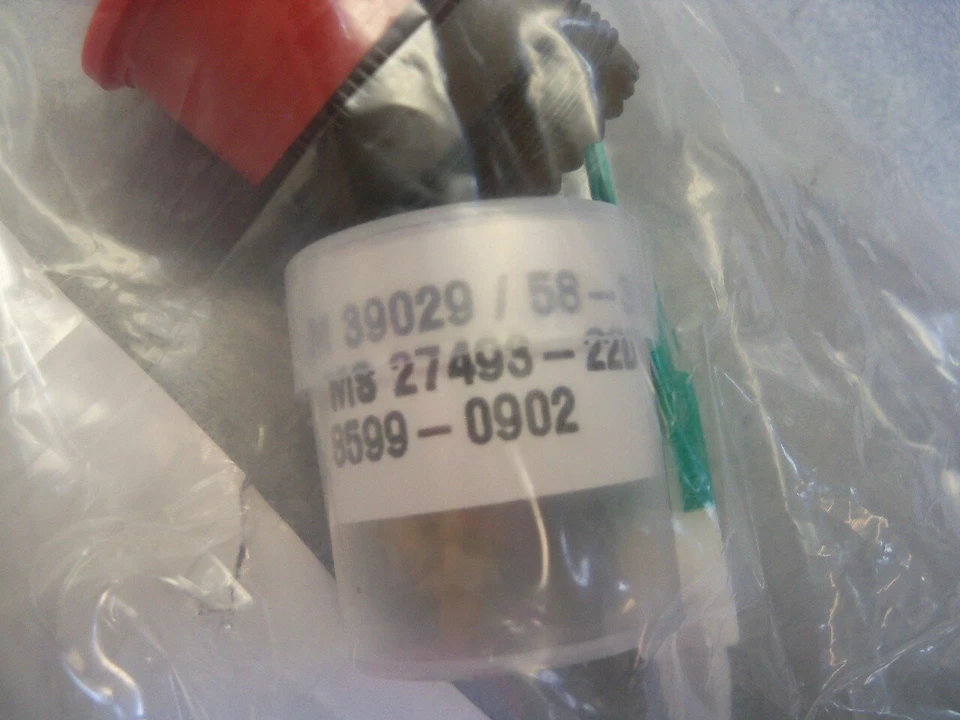 Souriau D38999/26WD35PN 8D Pin Plug Serie III Conectores Tamaño 15 Lote de 2 Foto 4 de 4