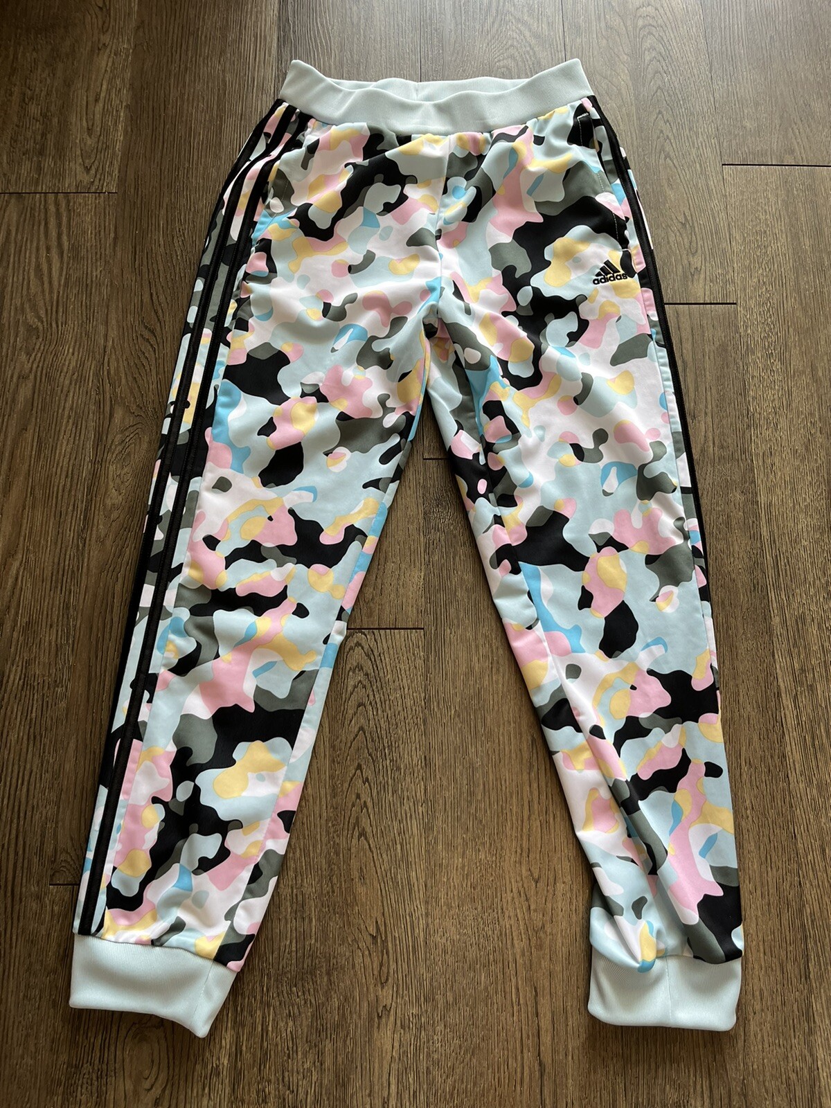 Picture 1 of 5