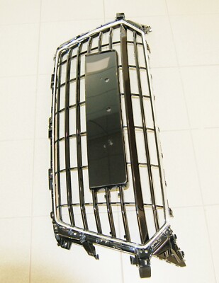 New OEM AUDI TT TTS 2015- Front Main Radiator Grille 8S0853651 T94