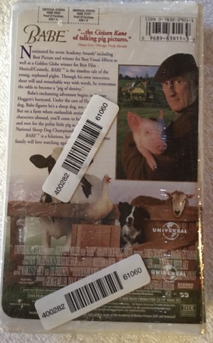 BABE (VHS, 1995 Tape) Universal Family Features NEW FACTORY SEALED CLAMSHELL - Foto 2 di 2
