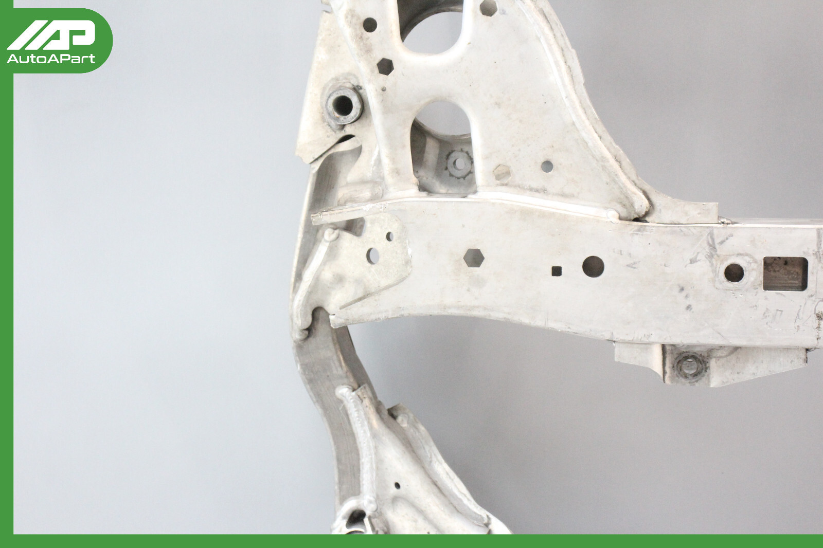 ✅ 07-13 BMW E90 E91 E92 328i RWD Front Sub Frame Subframe Engine Crossmember OEM