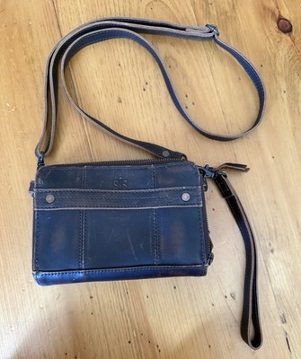 STS Ranchwear Distressed Brown Leather Wallet/Purse Crossbody Or Wristlet