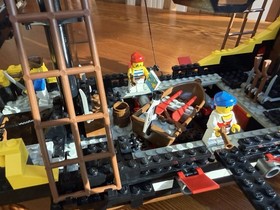 LEGO Pirates: Black Seas Barracuda (6285) See Description 100% Complete