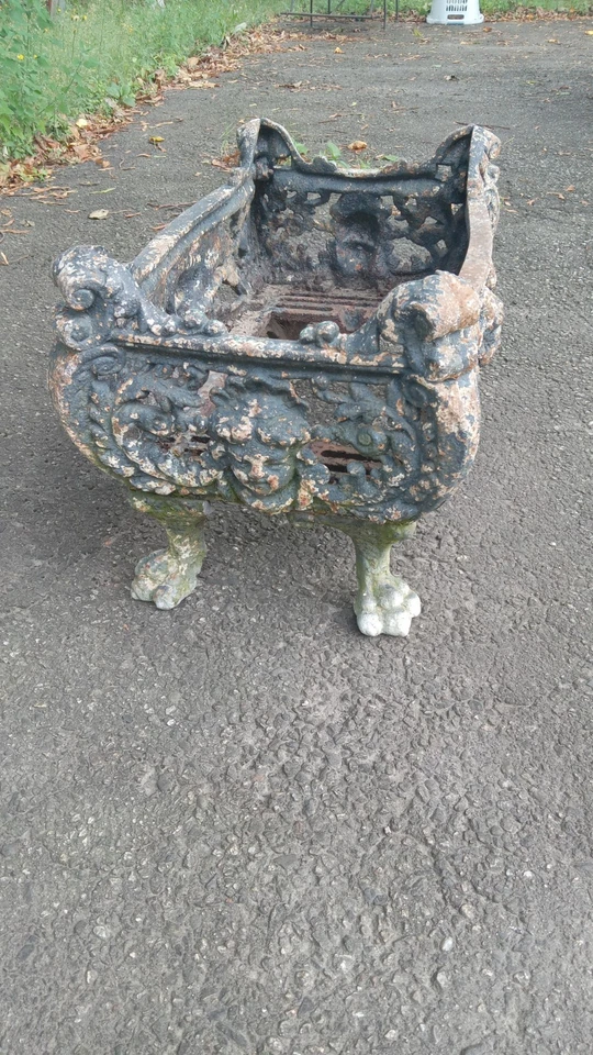 Maceta/florera de jardín estilo hierro fundido antiguo francés grande, falta estante.  Foto 4 de 4