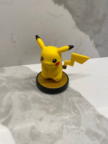Nintendo Pikachu Super Smash Bros. Amiibo - Picture 5 of 5