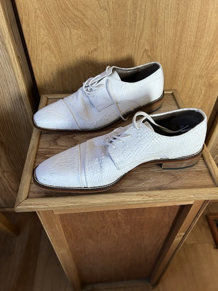 Zapato Z Stacy Adams Turano Puntera de Bicicleta Oxford Estampado de Cocodrilo Blanco Hombres 9.5 M Espuma con Memoria Foto 2 de 4