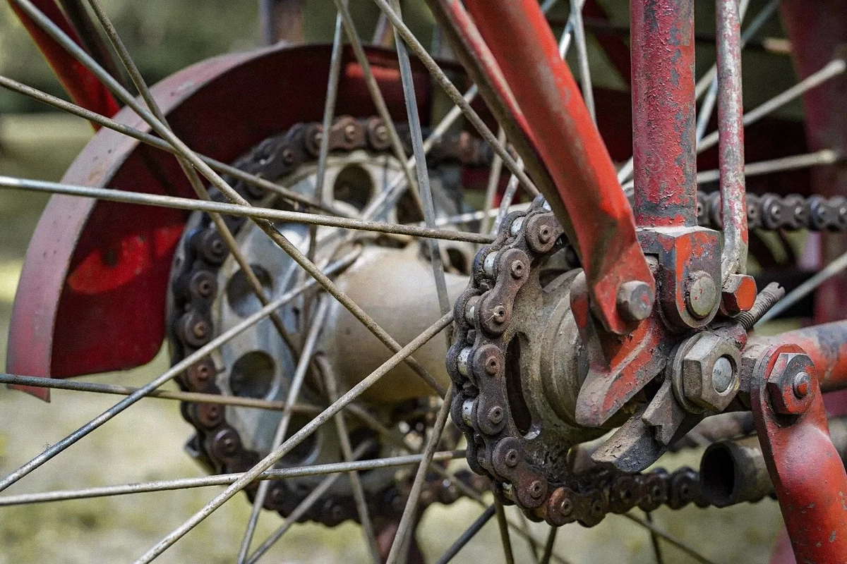 Click photo thumbnail to view