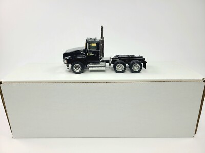 Ford LTLS9000 6x4 Aeromax Day Cab Truck - Black - ASAM Smith 1:48 Scale Model
