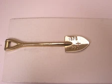 Conoco 75th Anniversary 1875-1950 Shovel Vintage LARGE Tie Bar Clip Tools
