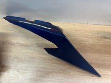 UN CARENAGE COQUE LATERAL ARRIERE DROIT 77241-MKP-J000 HONDA CB500F