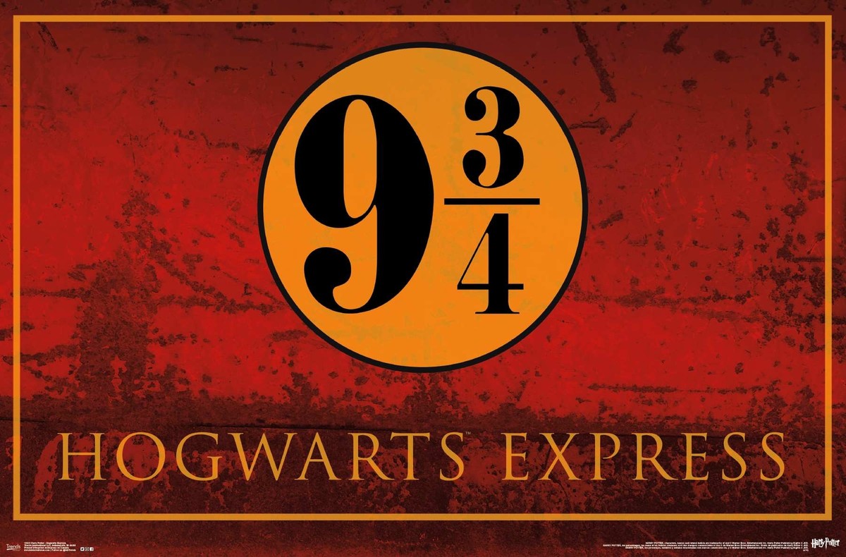 The Wizarding World: Harry Potter - Hogwarts Express 9 3/4 Poster