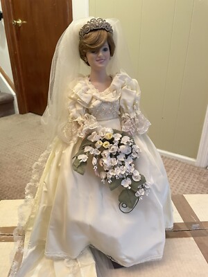 Vintage Princess Diana Bride Doll-Danbury Mint-18 -Original Box