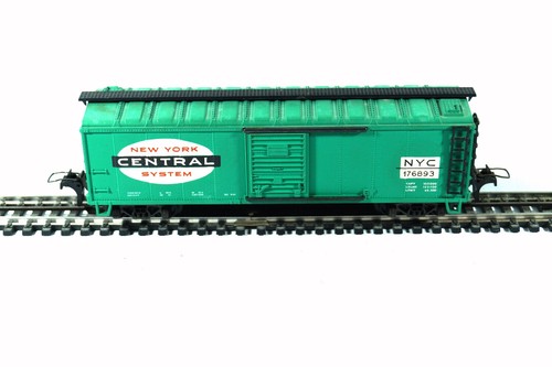 Trix Express / Rivarossi New York Central / 2213 in OvP. | Zustand: Gebraucht