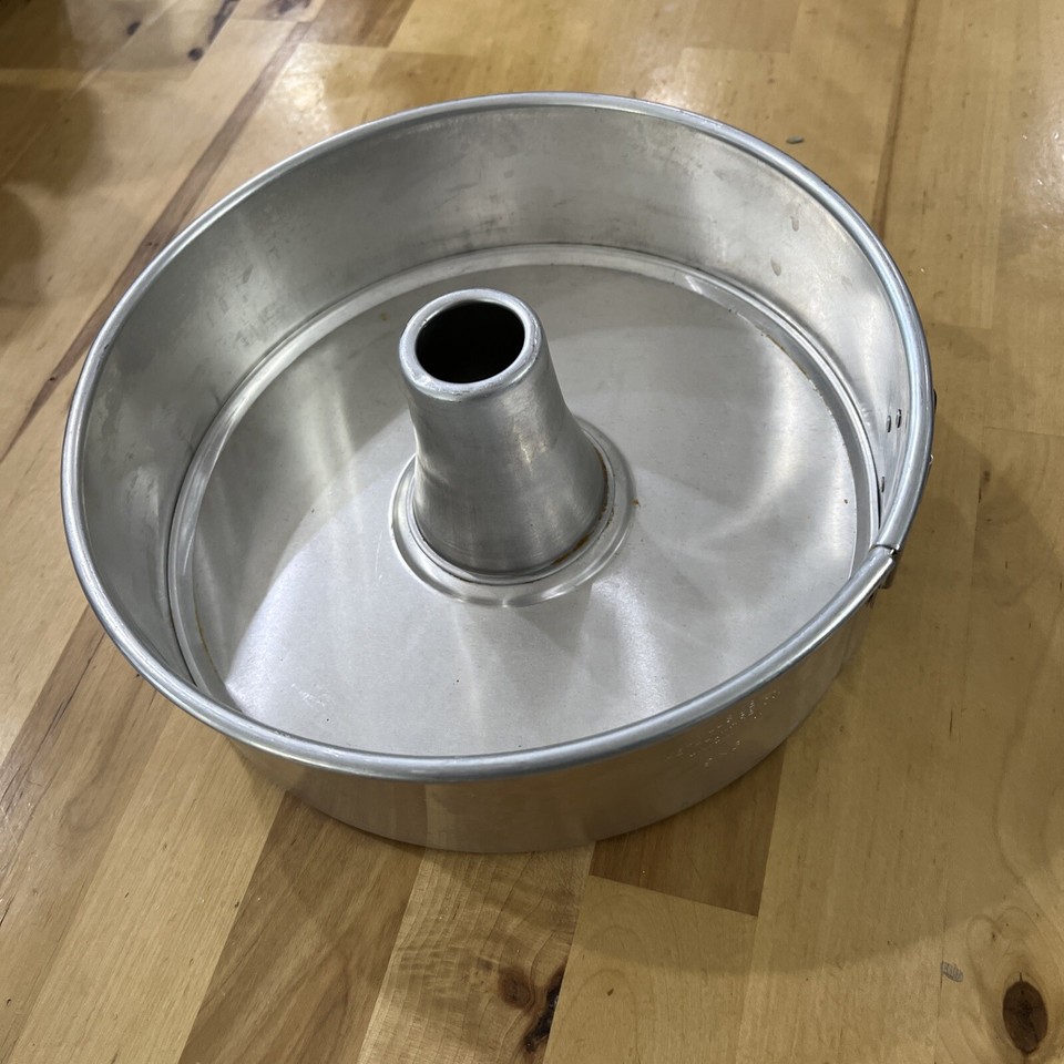 Vintage Springform Pan w/ Tube Angel Food Cake Pan 9x3 Hillside Metal