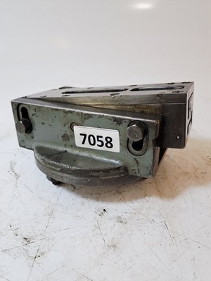 Nivellierkopfadapter, Wendeschneidbare drehbare Grundplatte, Winkelverlauf +/- 7,