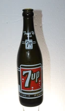 NASHVILLE TENN 7 UP  SODA  BOTTLE  12 OZ ACL  DARK GREEN