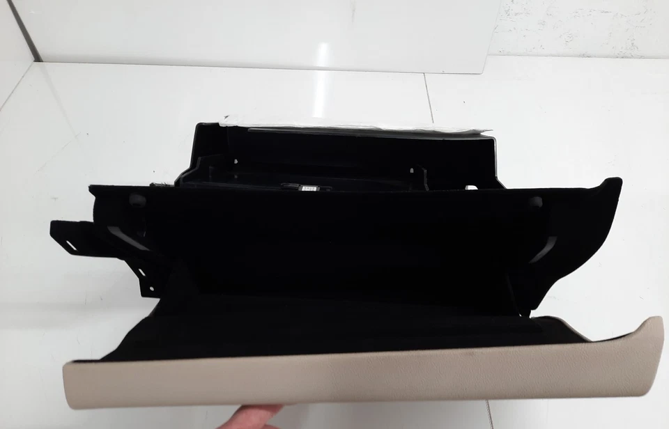 PO#18 OEM 2017-2020 Lincoln Continental Glove Box Assembly JD9Z-5406010-AA Foto 2 de 4