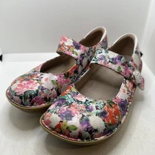 Alegra Floral Strap Women’s Clogs Size 39 US 9 GUC