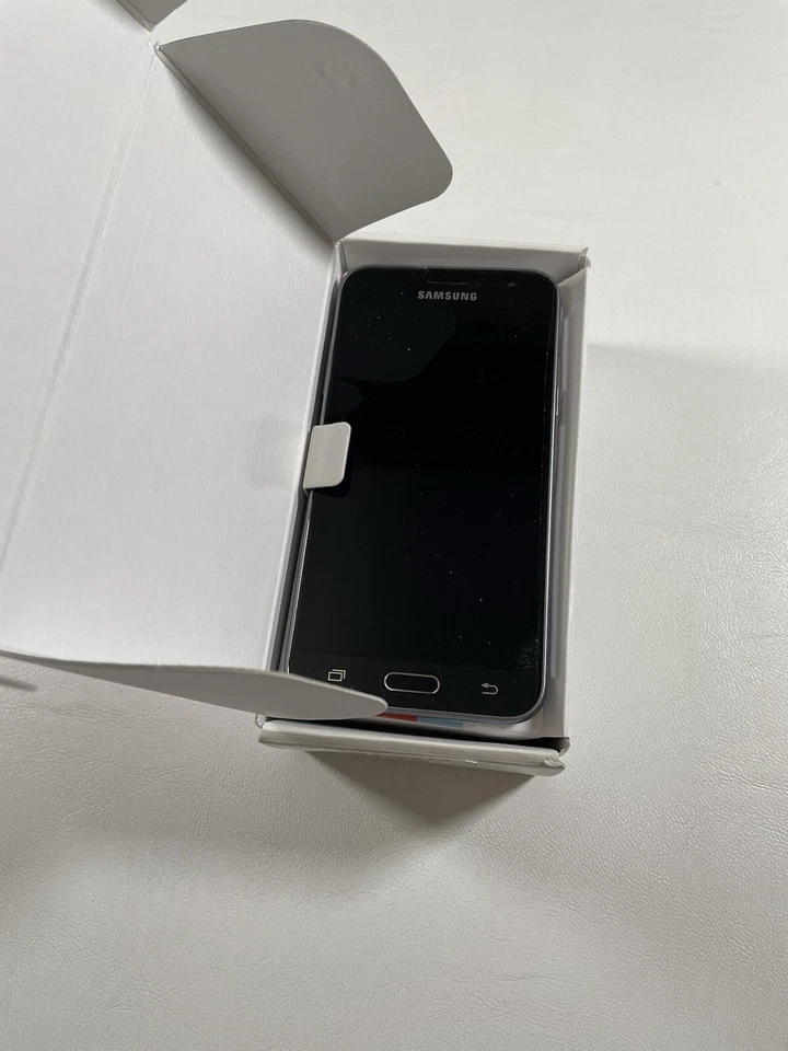 Teléfono celular Samsung Galaxy J3 2016 16 GB sin probar vendido como está en caja usado Foto 3 de 4