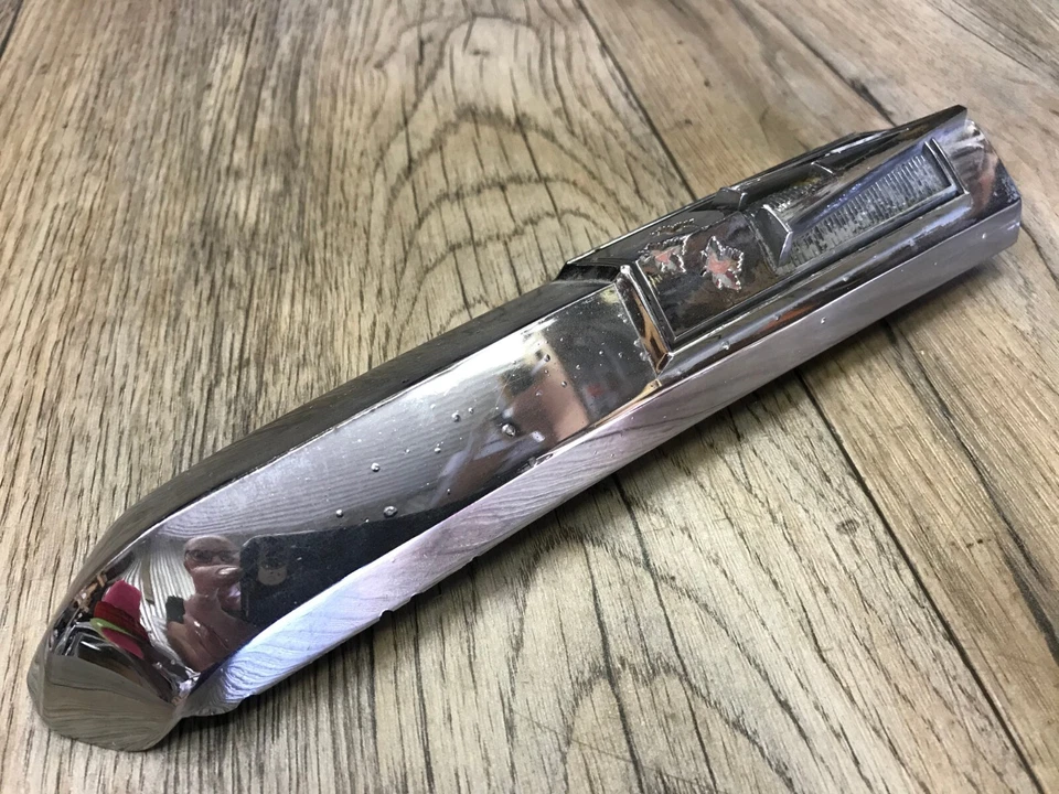 1964 64 PONTIAC BEAUMONT ACADIAN USED GM GRILL CENTER ORNAMENT RARE - Image 2 of 4