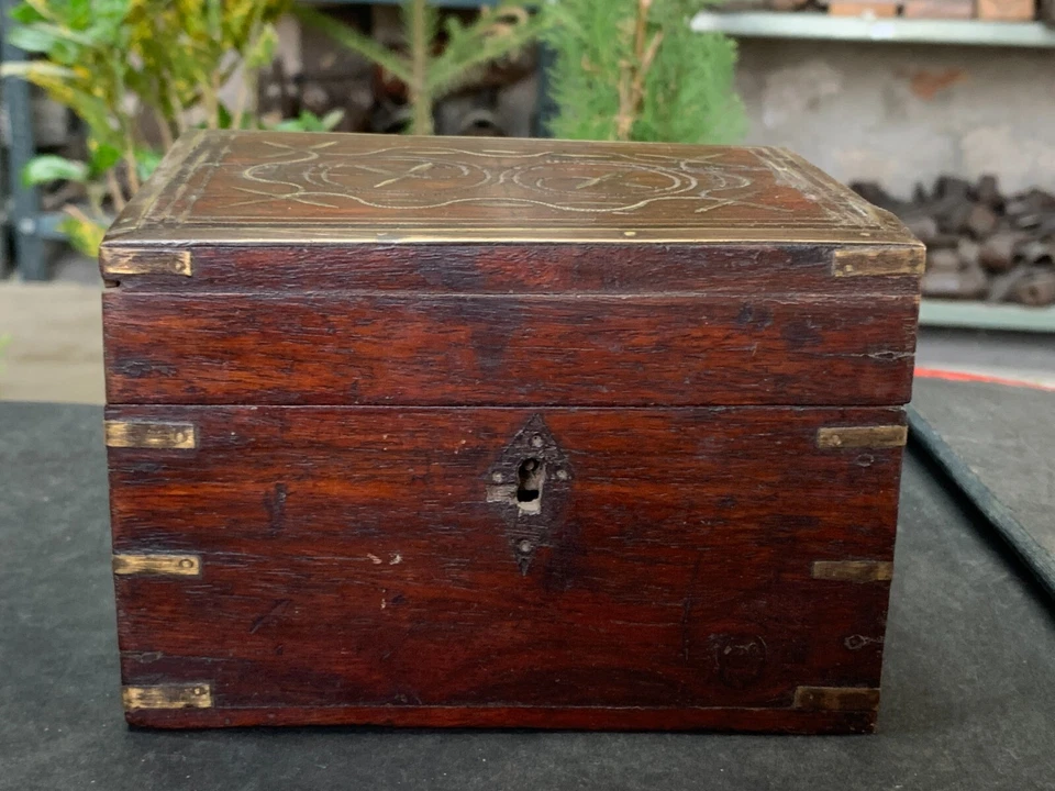 1890's Antique Hand Crafted Wooden Brass Indian Jewelry Box With Safety Key Lock - Image 2 of 4