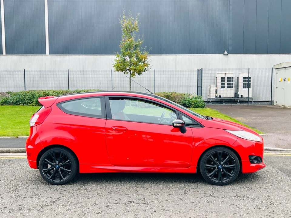2016/16 FORD FIESTA ZETEC S 1.0 ECOBOOST 140 PS RED EDITIONCHEAP TAX