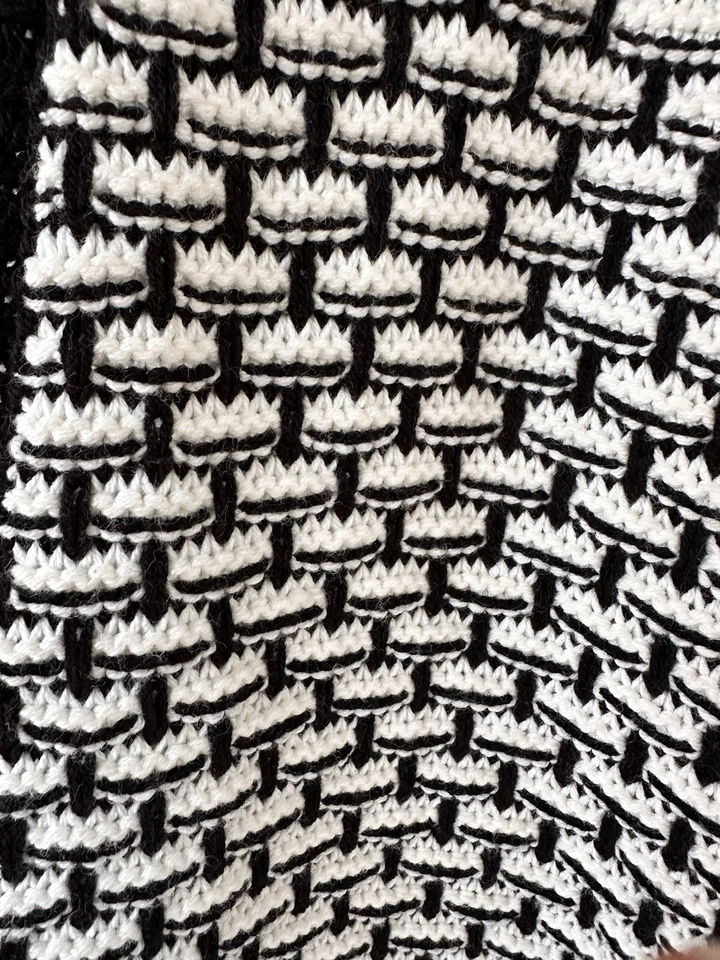 Cárdigan Suéter Carrera Cápsula Negro Blanco Cierre Hebilla Largo Grande De Gran Tamaño Foto 4 de 4