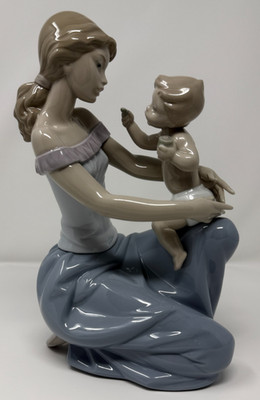 Rare Lladro #6705  One For You, One For Me  Porcelain Woman w Baby
