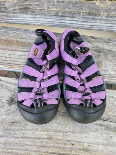 Keen Newport Sport Sandalen Damengröße 7 lila sportliche Wasserschuhe Wandern - Bild 4 von 7