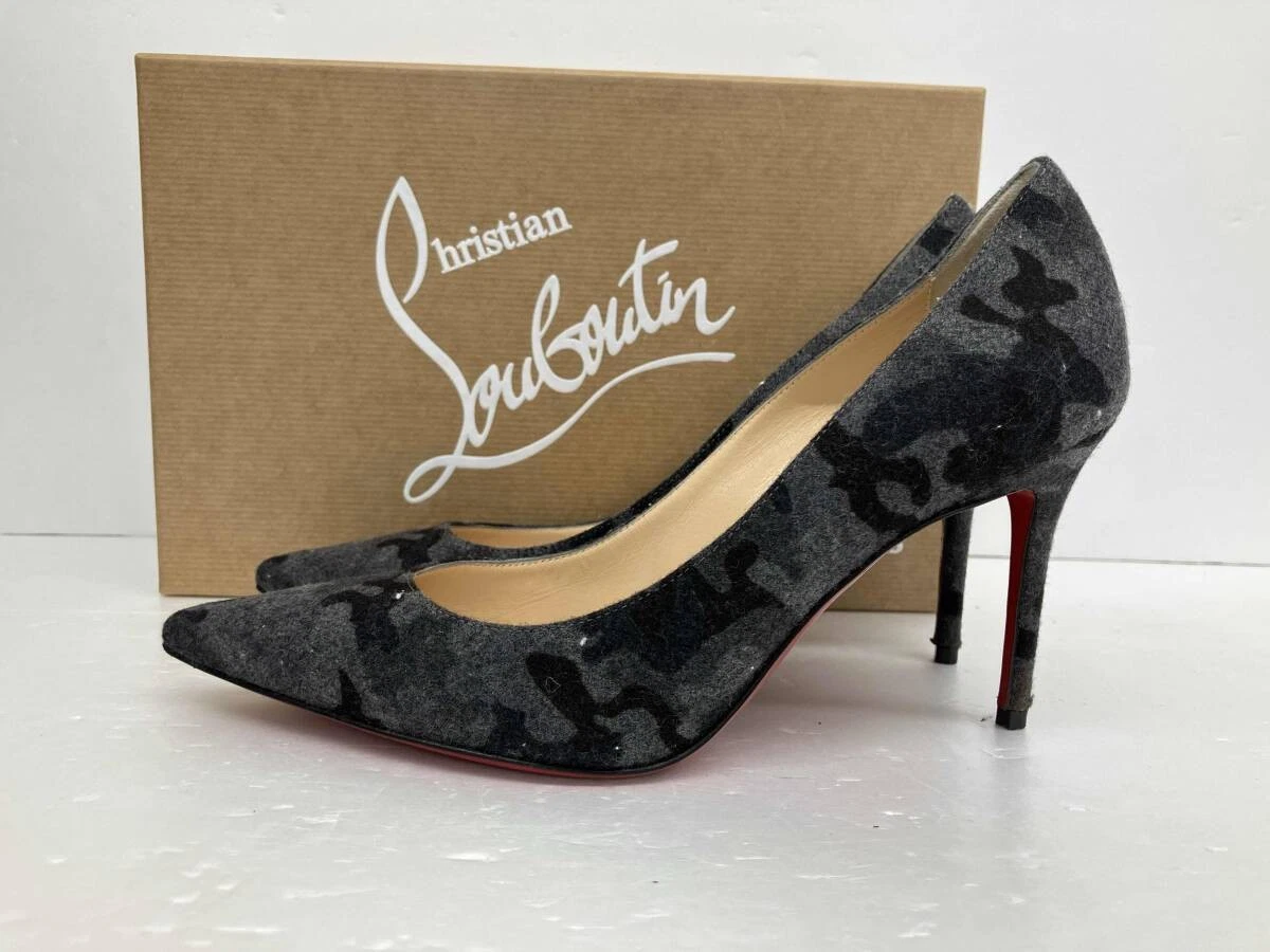 Christian Louboutin — Christian Louboutin Decollete 554 Heel pumps EU:37 US:7 camouflage pattern