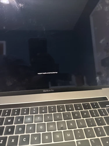 MacBook Pro 15.4 MDM