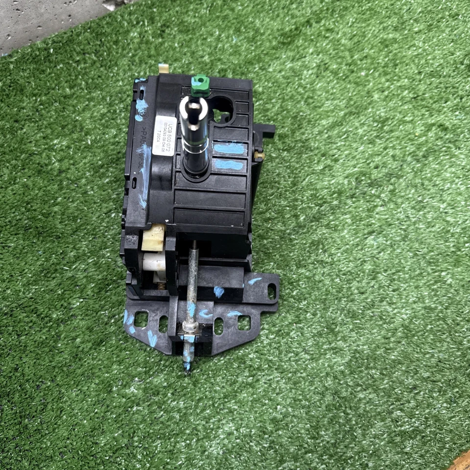 2006-2009 Land Rover Range Rover Sport 05-09 LR3 Auto Gear Selector Shifter OEM - Image 2 of 4