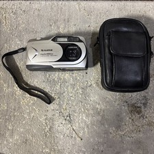 Fujifilm FinePix 1400 Zoom 1.3MP Digital Camera Retro Digicam  Case and 2 Cards