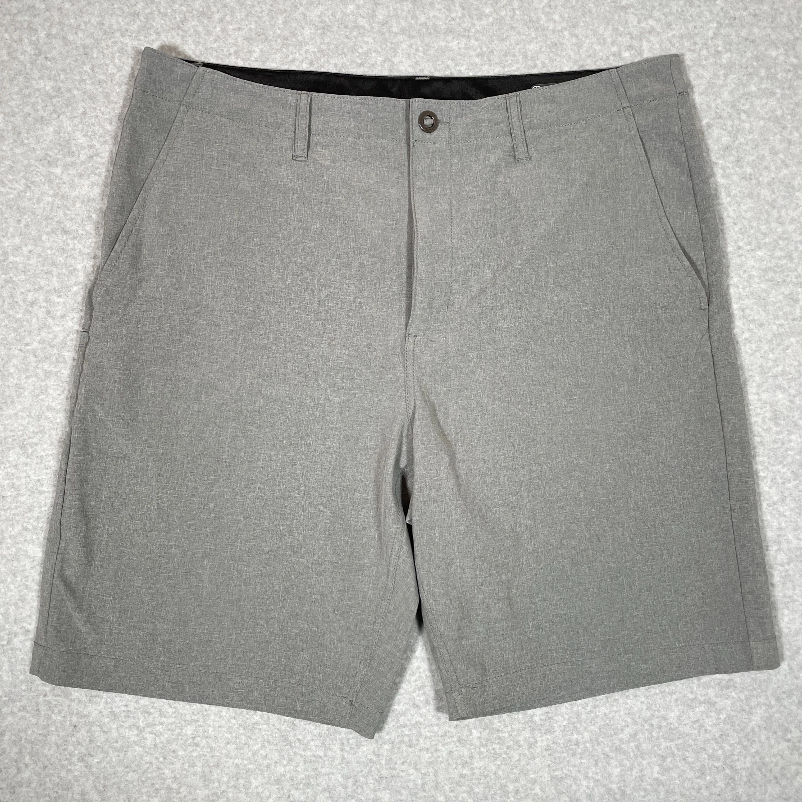 Volcom Surf & Turf Shorts Mens Size W38 L10 4 Way Stretch Hybrid Board Walk Golf