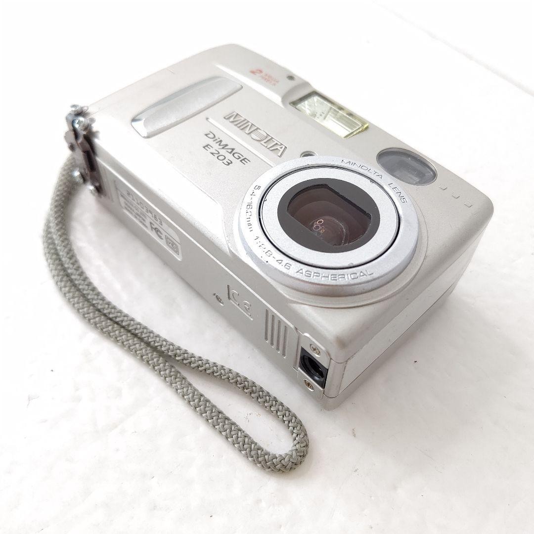 Minolta Dimage E203 Digital Camera Excellent Condition Battery