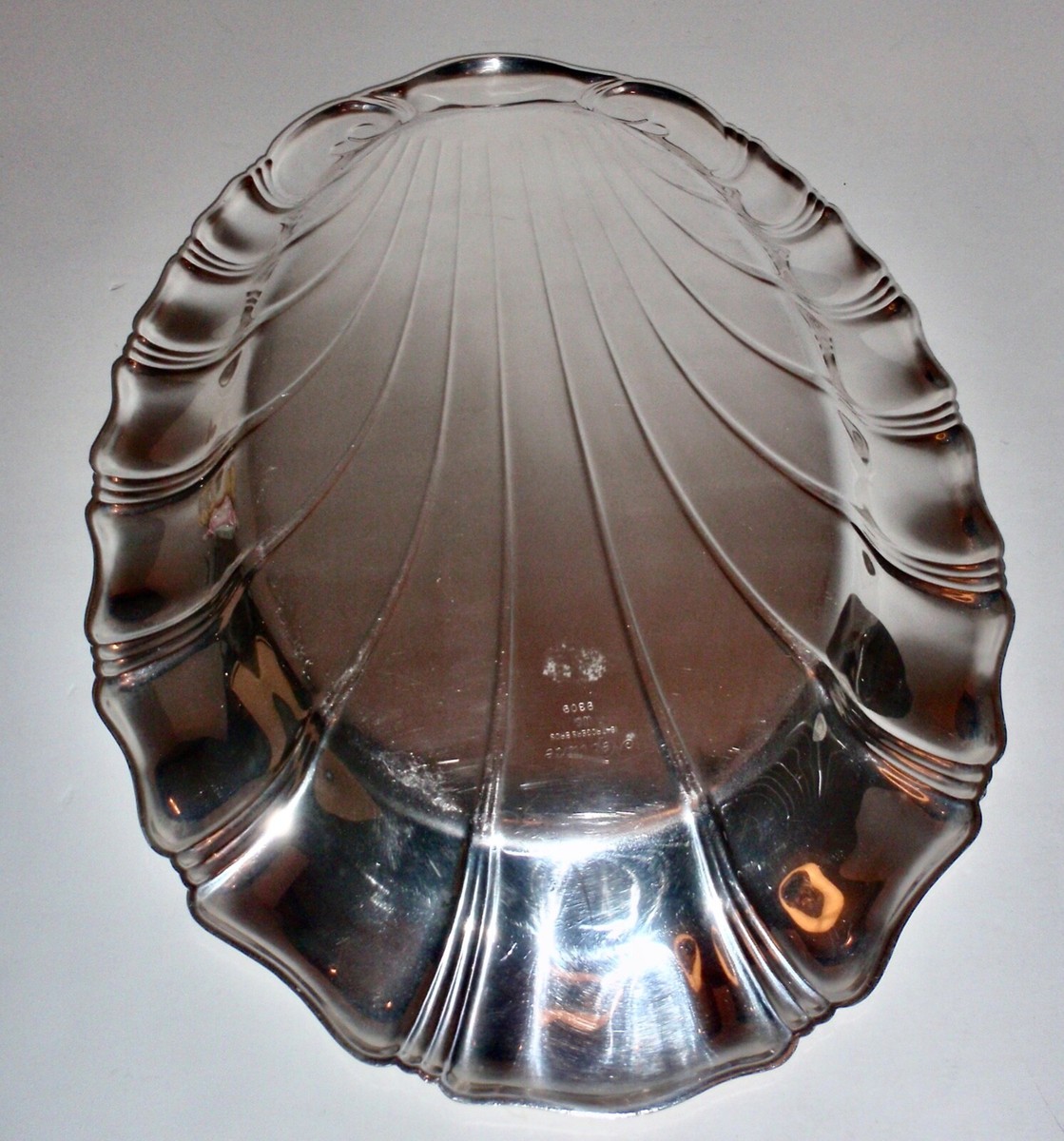 Vintage Large 1847 Rogers Bros. Oval 16