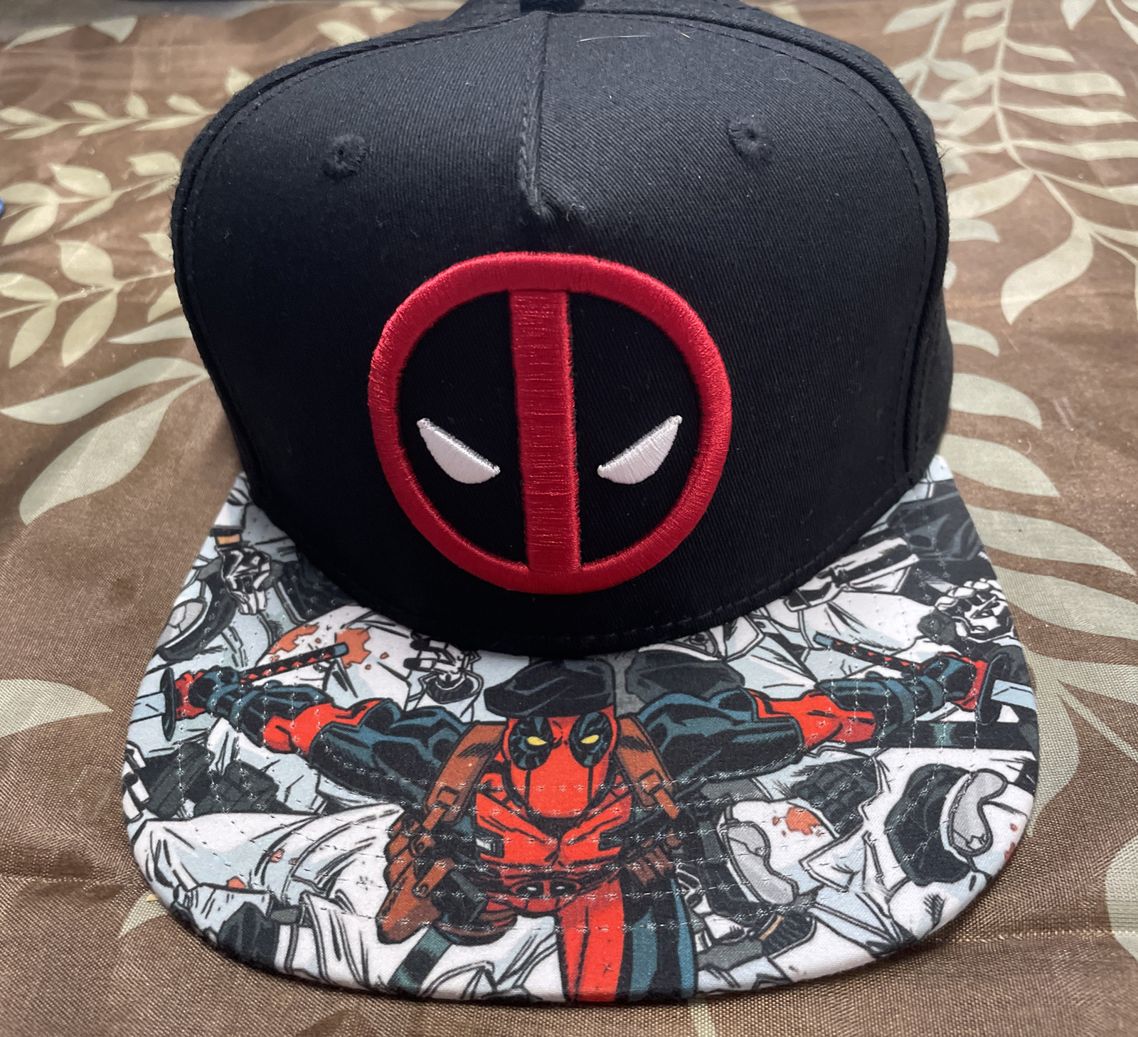 Marvel Deadpool Snapback Baseball Cap One Size Fi… - image 1