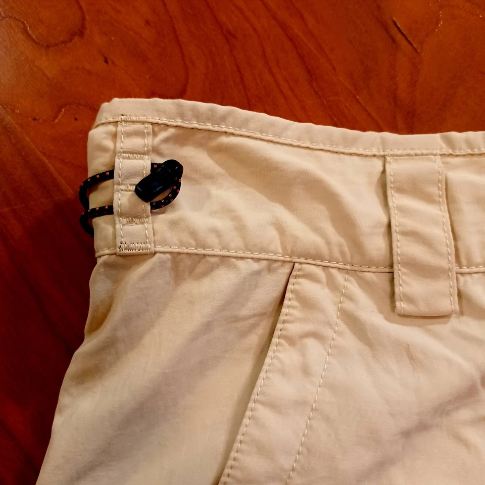 Pantalones Cortos Carga Caqui Beige Ventilados Nylon Bolsillos con Cremallera 10 Senderismo Aire Libre Ligeros Foto 3 de 4