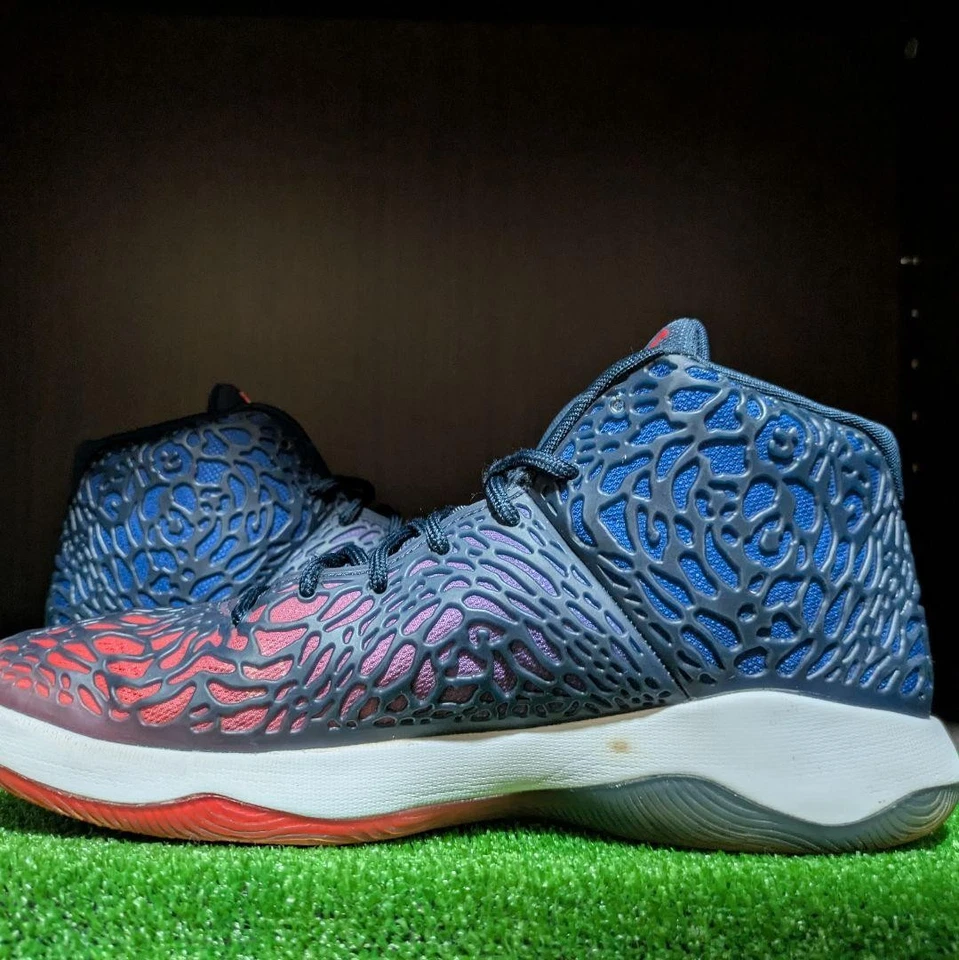 Hombres 10.5US Nike Jordan Ultra Fly Estados Unidos Hombres Tenis LTD Colección Original Muy Buen Estado Foto 4 de 4