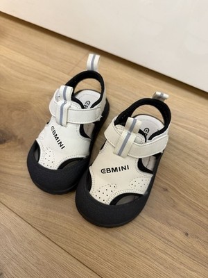 Ebmini Kinder Barfuß Sandalen, schwarz/weiß, Größe 16, Top zustand