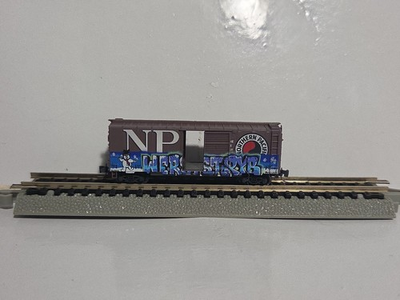 #ad MICRO TRAINS Z SCALE 40#x27; STANDARD BOX CAR SINGLE DOOR WEATHERED NORTHERN PACIFIC $44.95