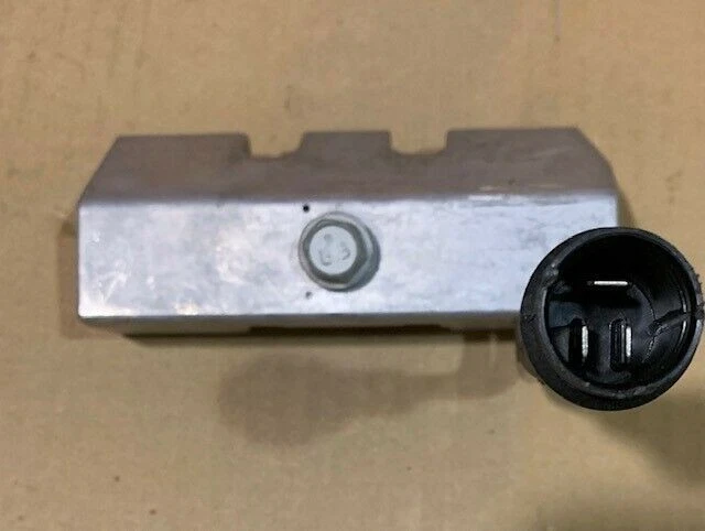 Chevy Cobalt 2011 2009-2010 SAAB 9-5 motor refrigerante calentador ASM 12620266 - NUEVO Foto 3 de 4