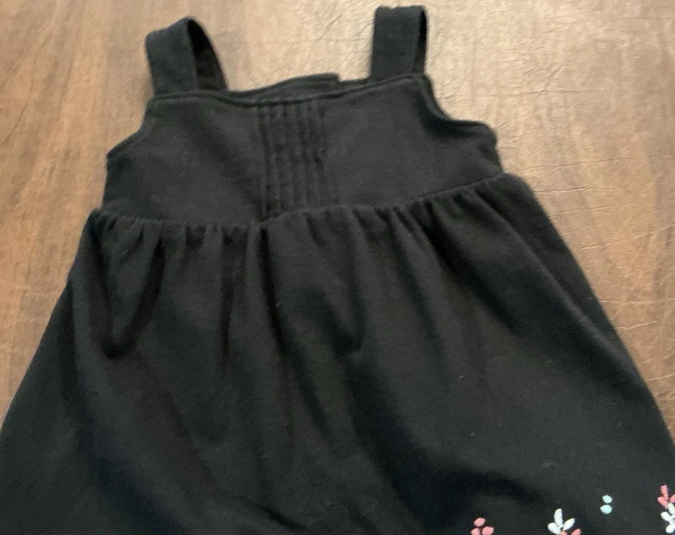 Old Navy Infant 3-6 Mos. Vestido negro bordado con Bloomers Holidays clásico Foto 3 de 4