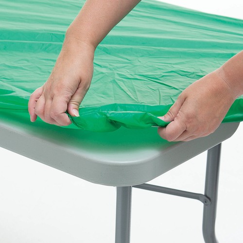 8 Ft. Bulk 12 Pc. Green Rectangle Fitted Disposable Plastic Tablecloths - 第 2/2 張圖片