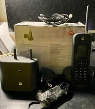 Motorola 0211 Digital Cordless Telephone with Answering Machine