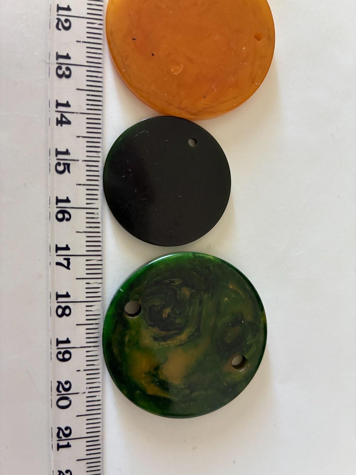 Assorted genuine Bakelite discs – solid and marbl… - image 4