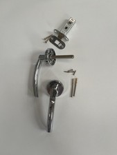 Polished Chrome Internal Door Handle with Tubular Latch Lever on Rose – 1, 4, 6